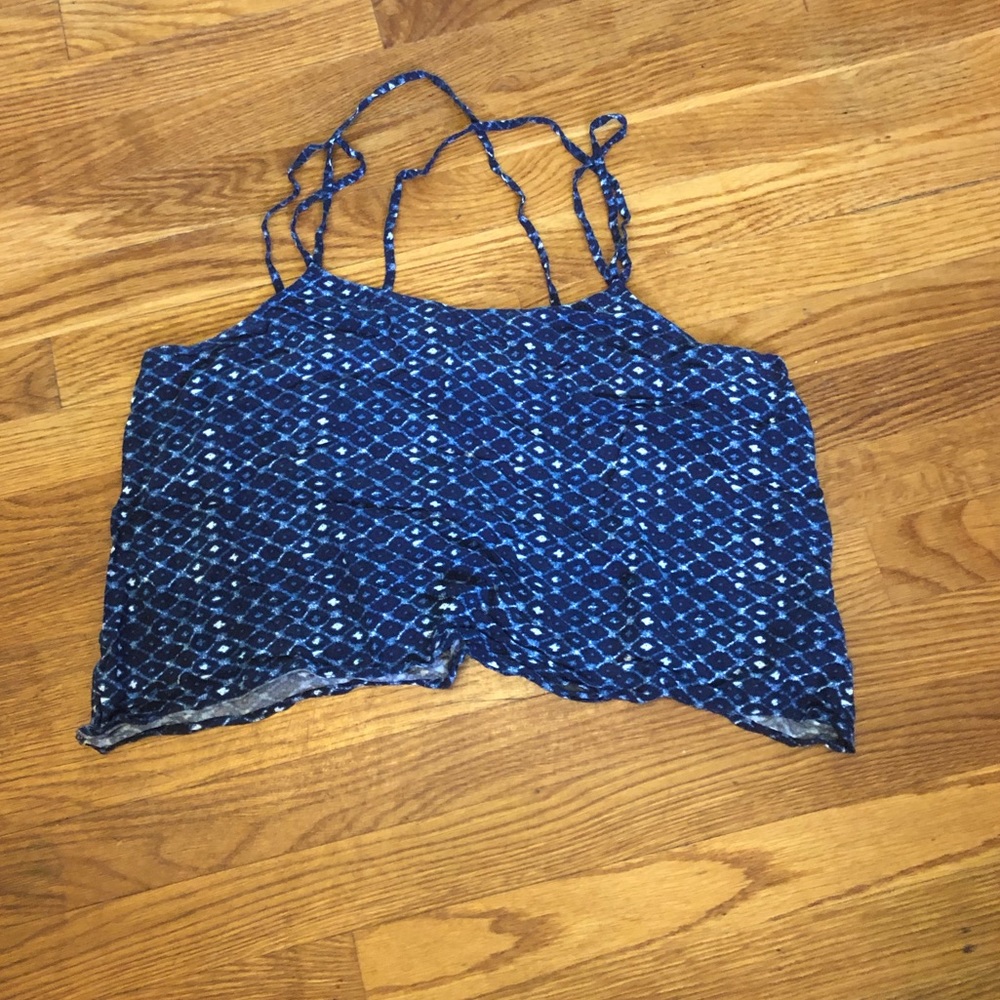 Blue patterned cropped tank top